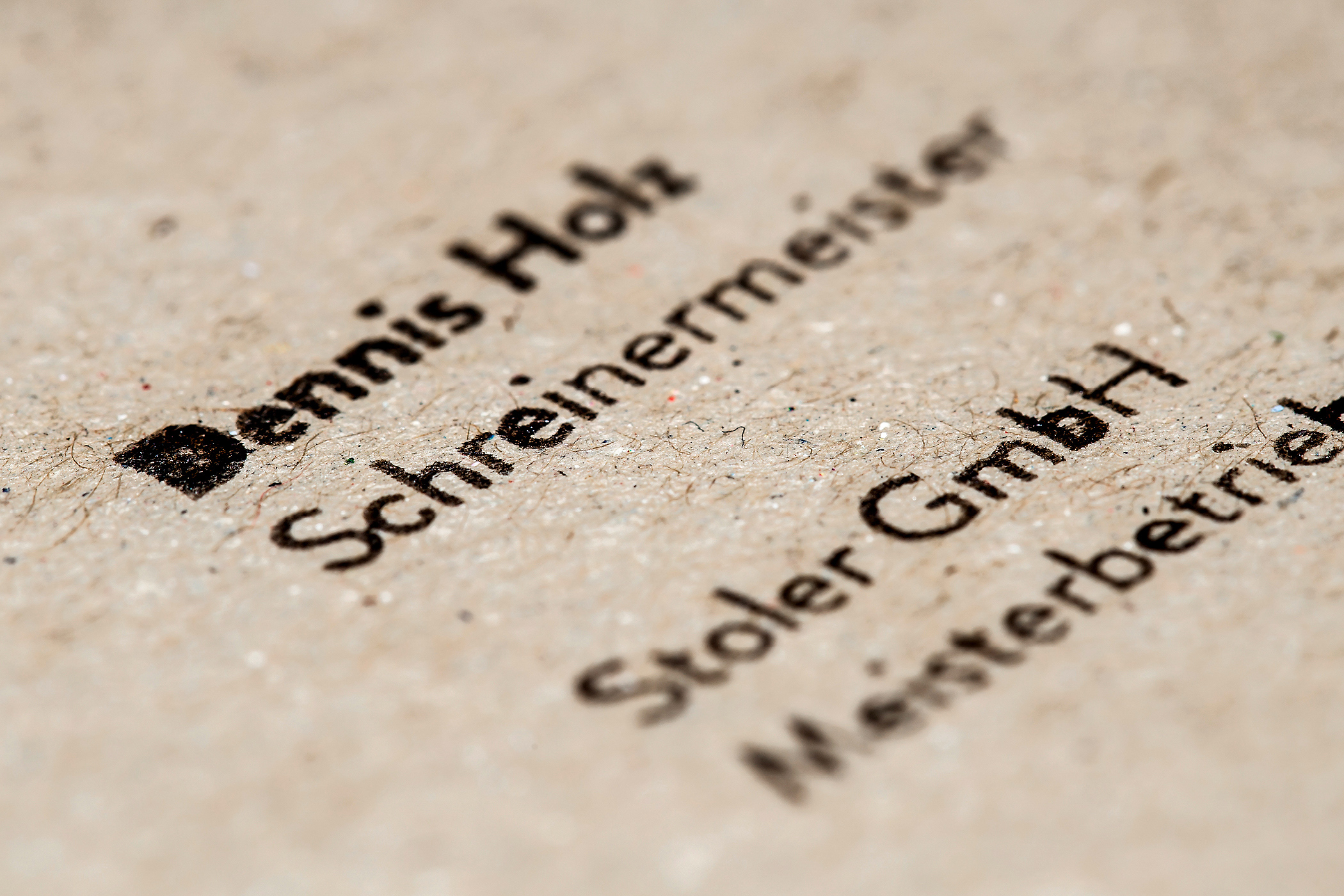 Domrauschen_Grafikdesign_Stoler_23.jpg