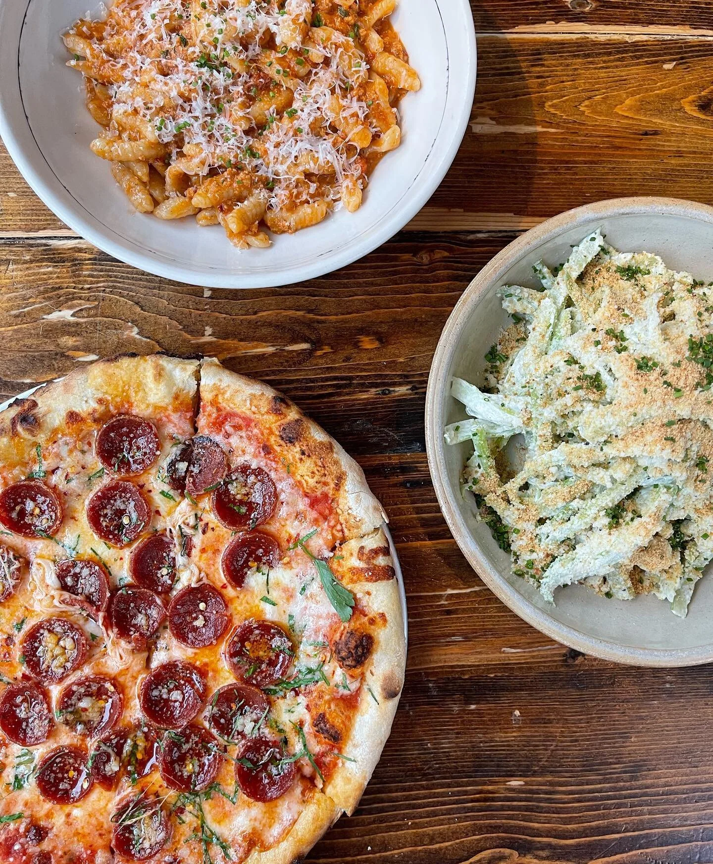 when you can&rsquo;t decide what to get, get it all 😉 
&bull;
#bostonfoodies #bostoneats #bostoneater #bostonfoodjournal #bostonfoodguide #bostonfoodblogger #bostonfoodporn #bostonpizza #bostonpasta #bostonsouthend #bostonchefs