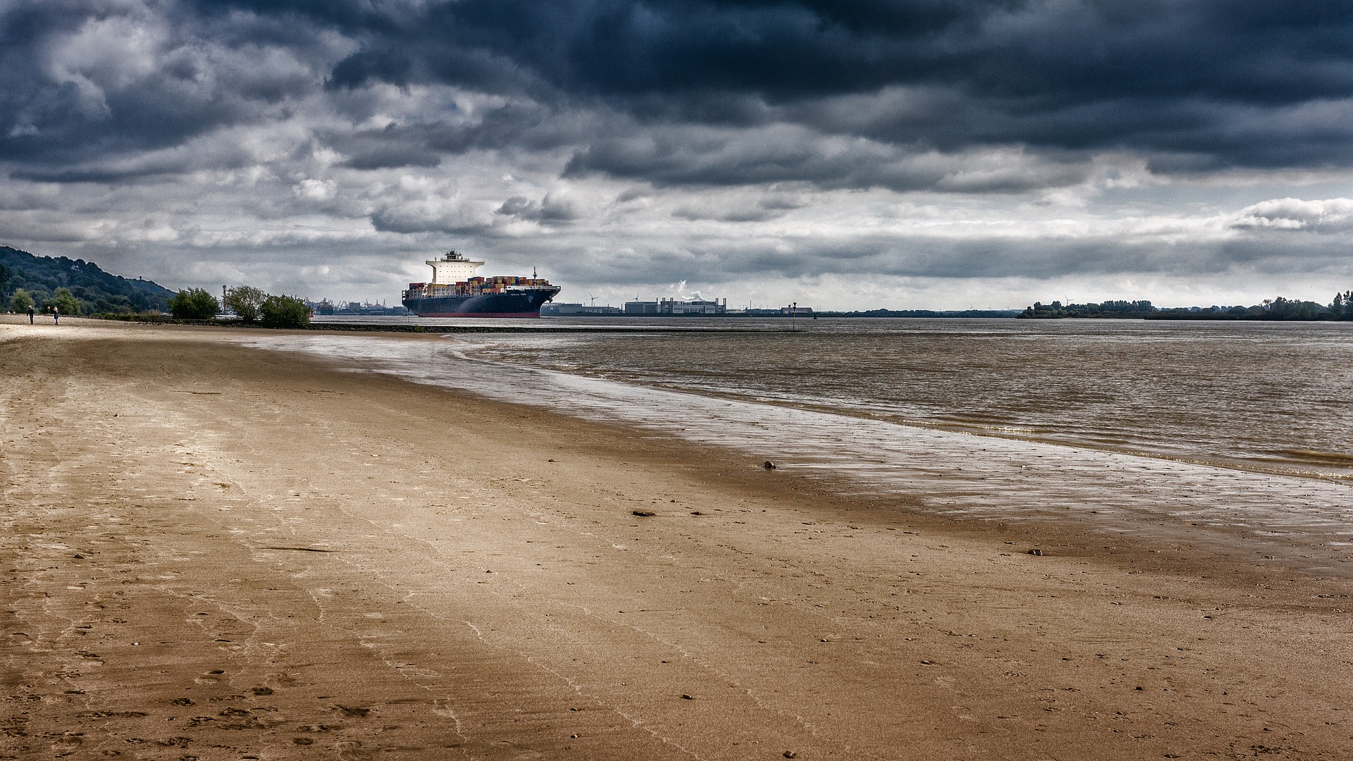 hamburg-954942_1920.jpg