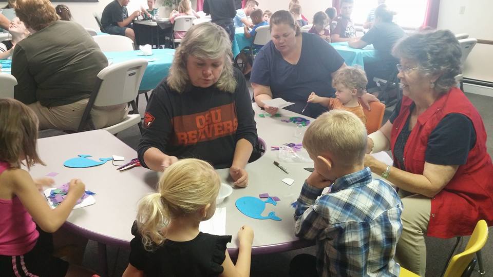 VBS 2016 Craft workers and more.jpg