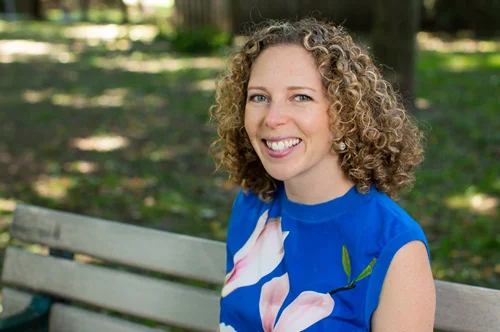 the-red-oak-centre-dr-andrea-turner-sack.jpg
