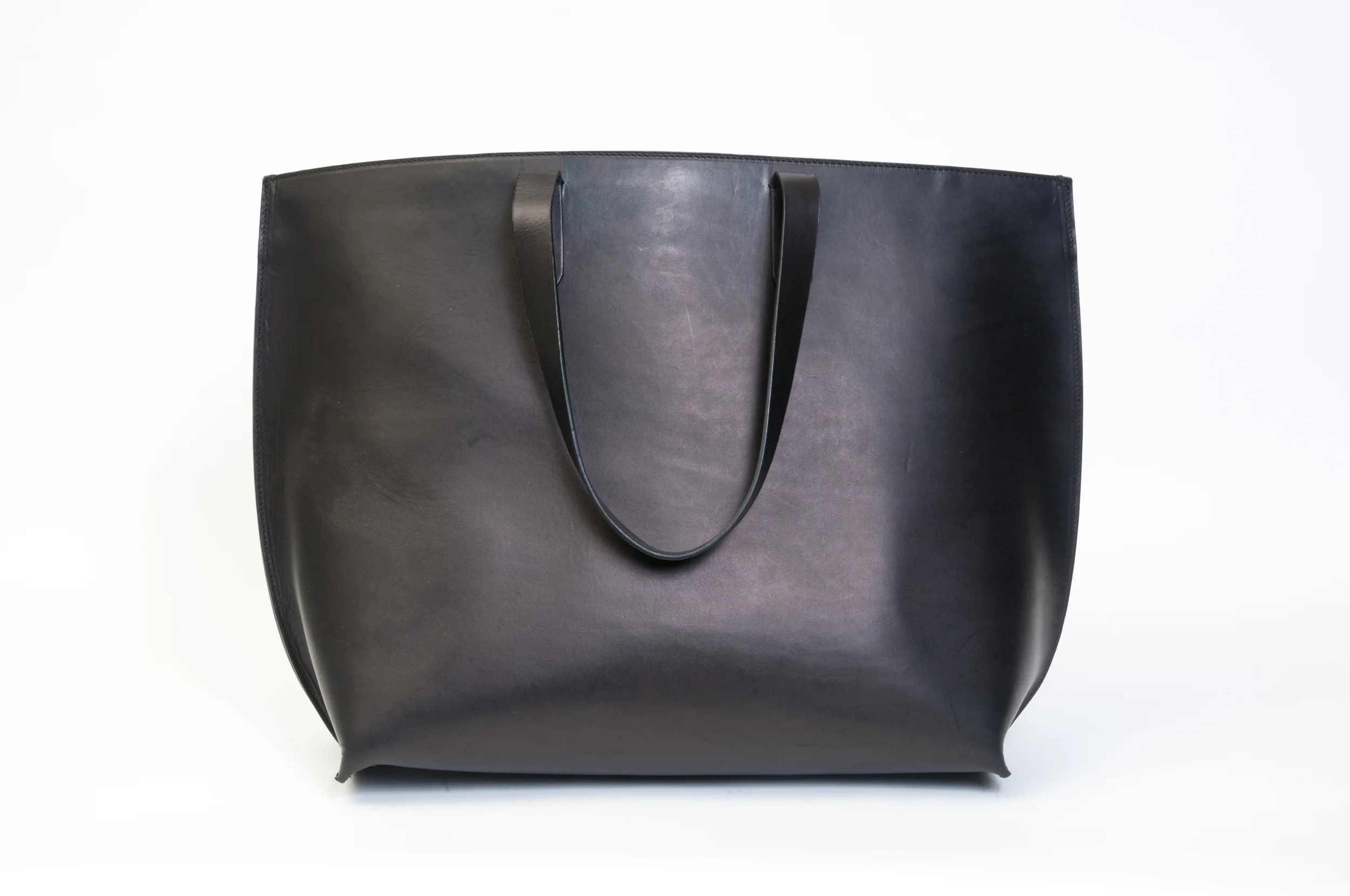 Tote_Black_Back.jpg