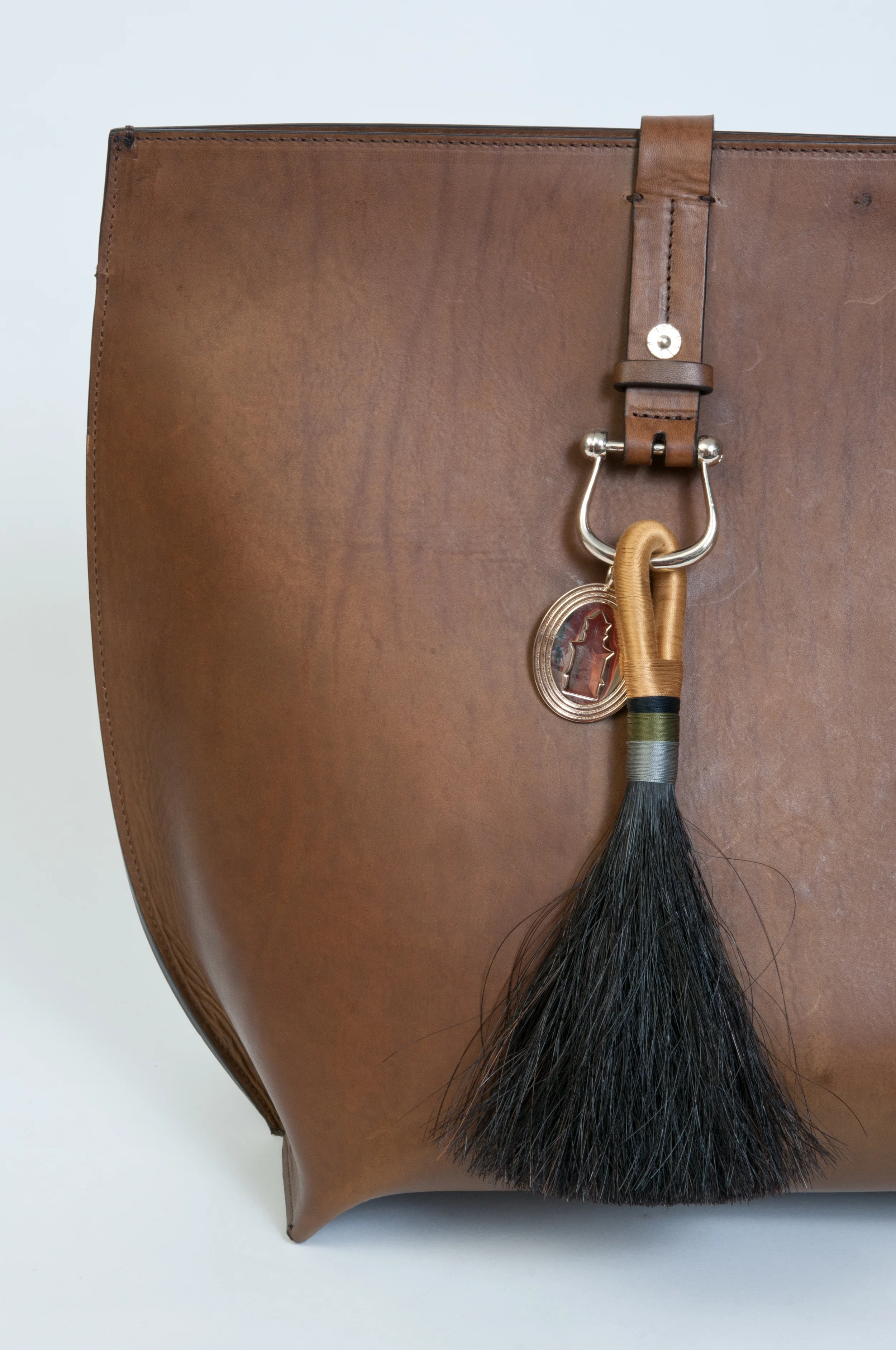 Tote_Brown_Detail.jpg