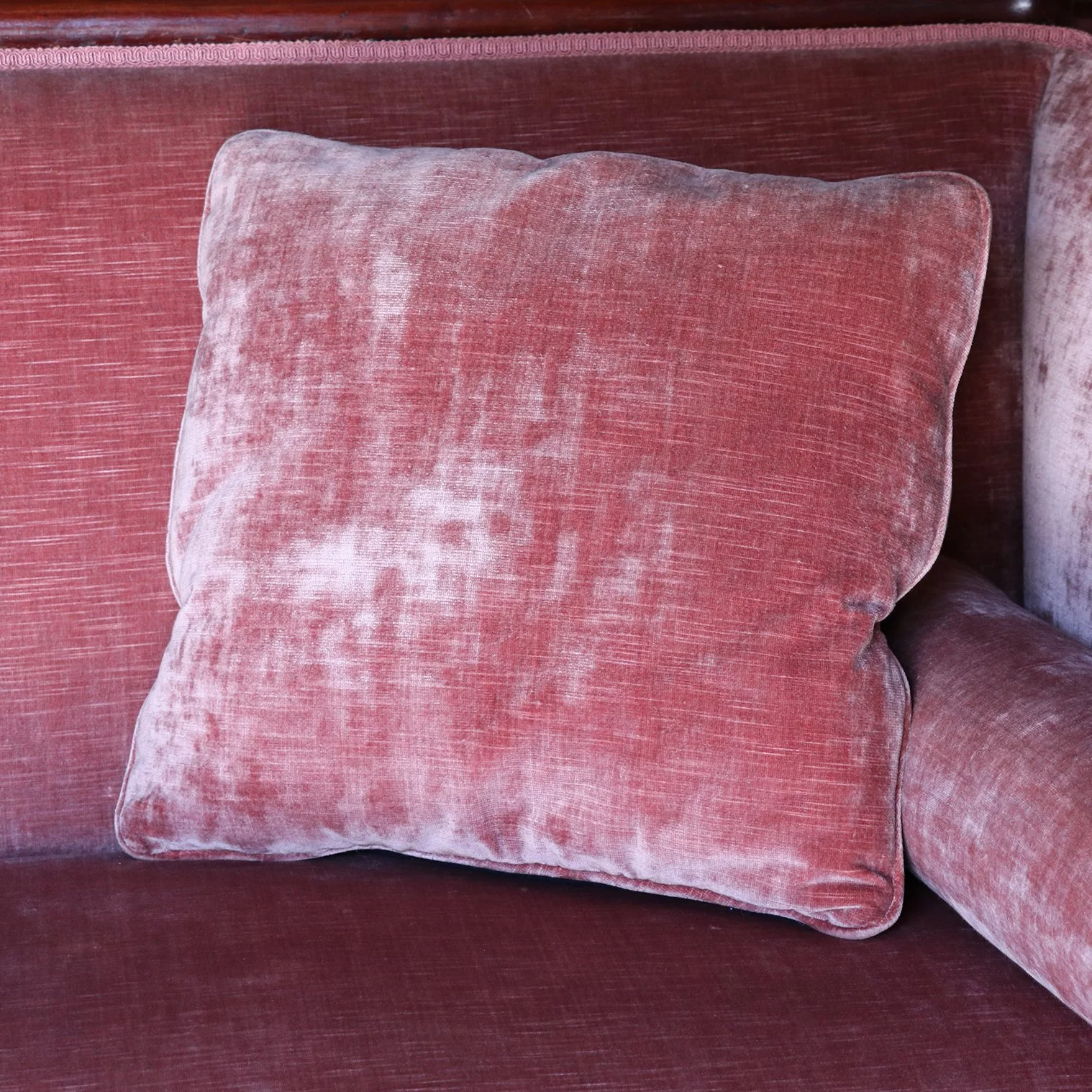 Vintage Velvet Settee — Jonathan Rachman Design