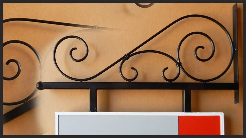 Custom Scroll Bracket