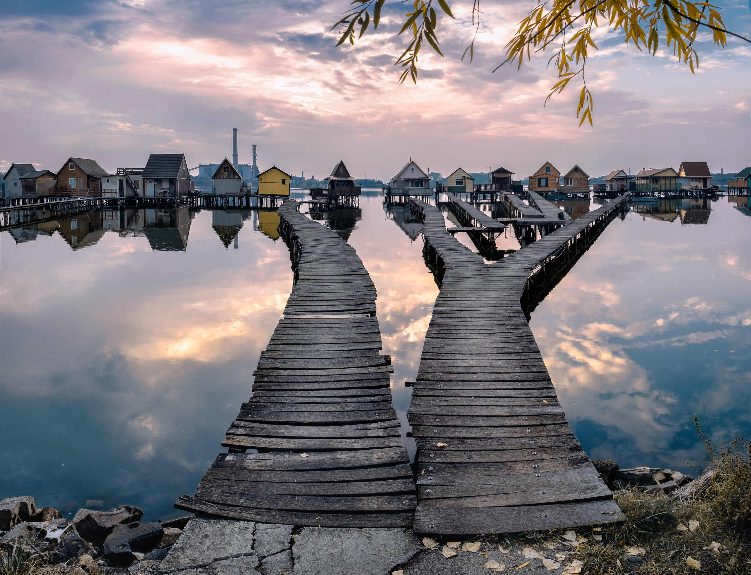 Stilt houses | Bokod Lake | Hungary 