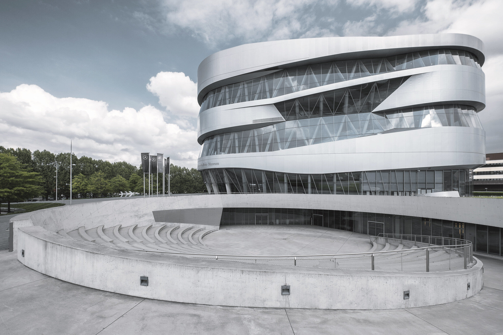 Mercedes Benz Museum | Stuttgart by UN Studio