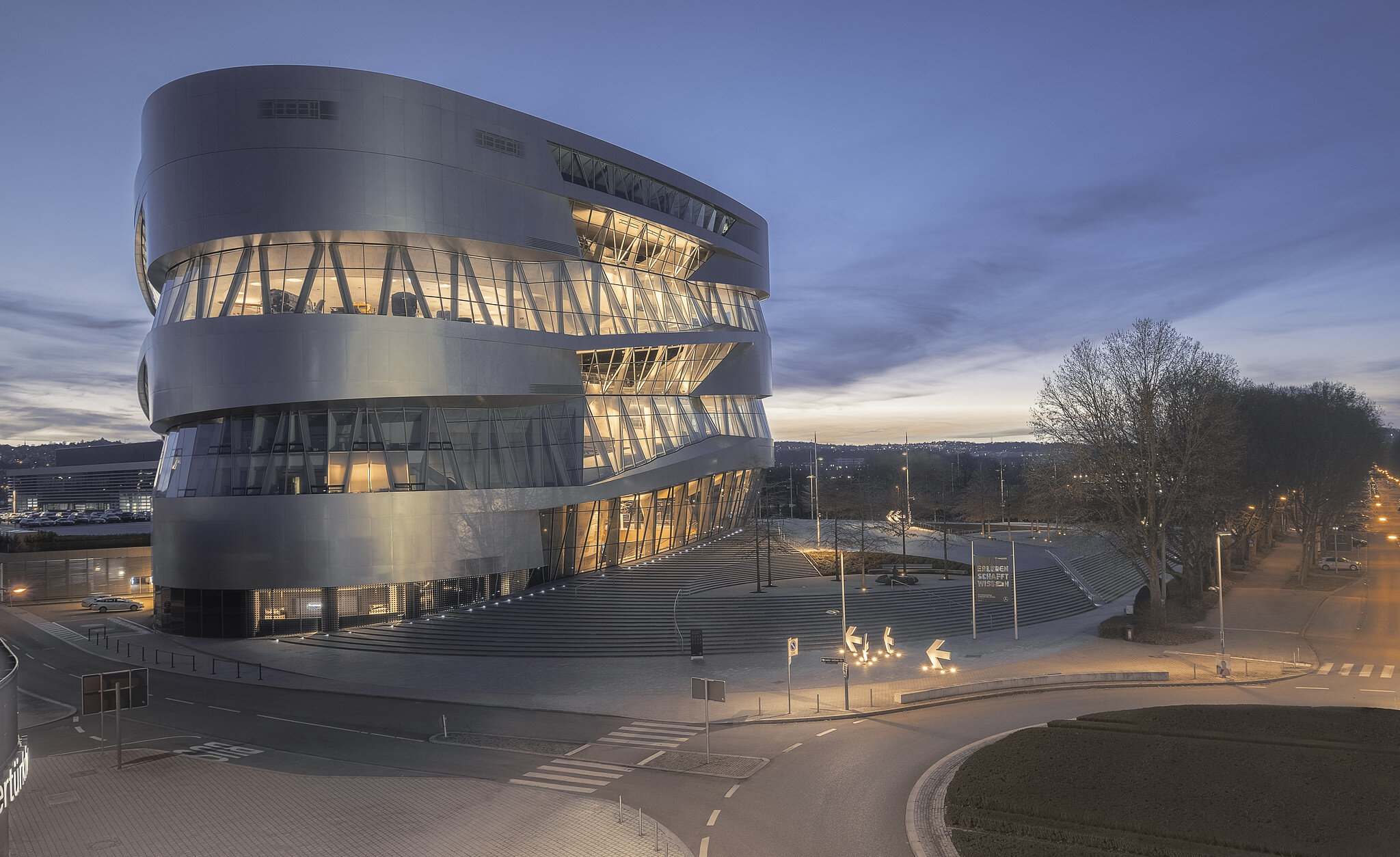 Mercedes Benz Museum | Stuttgart by UN Studio