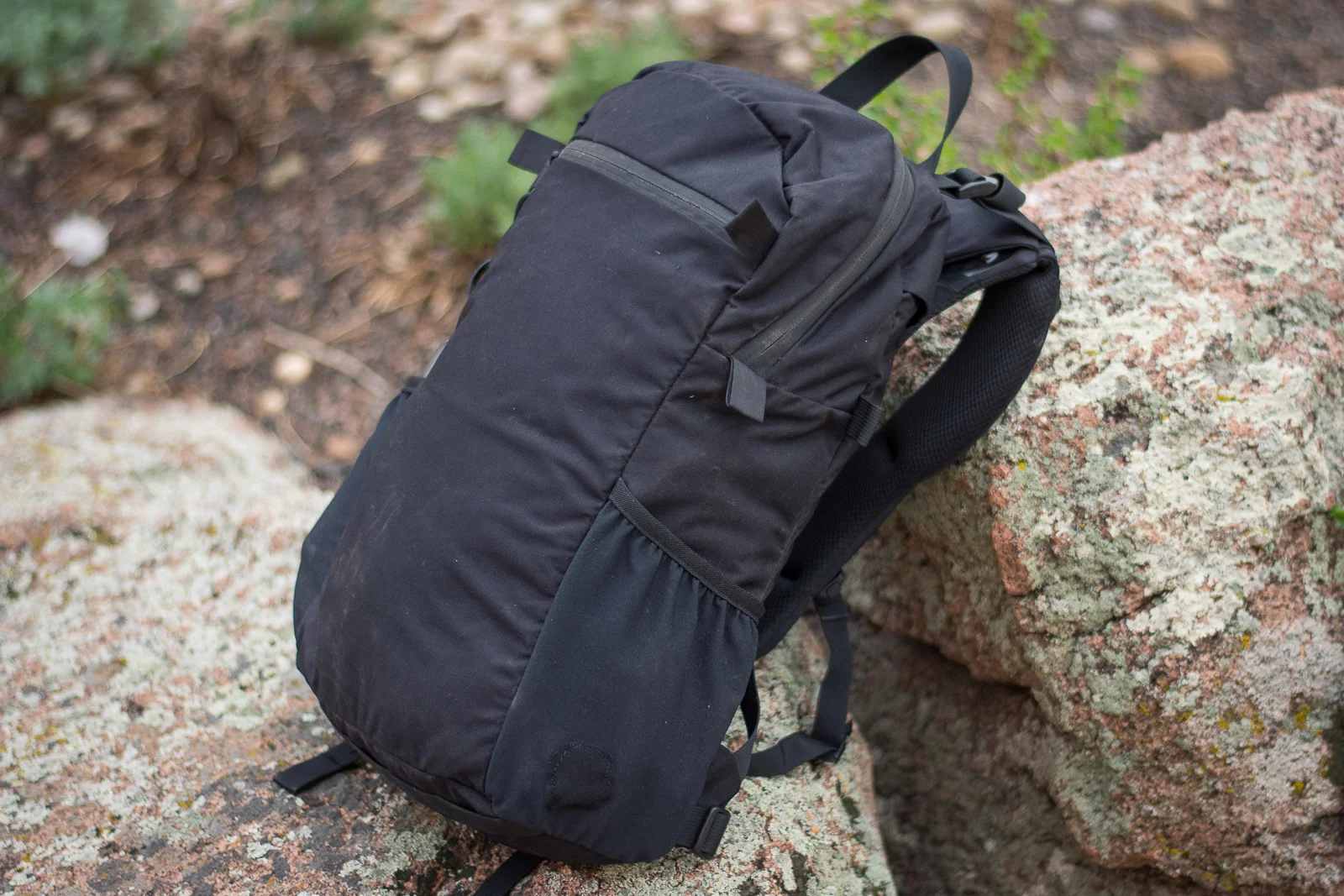 mystery ranch street fighter backpack