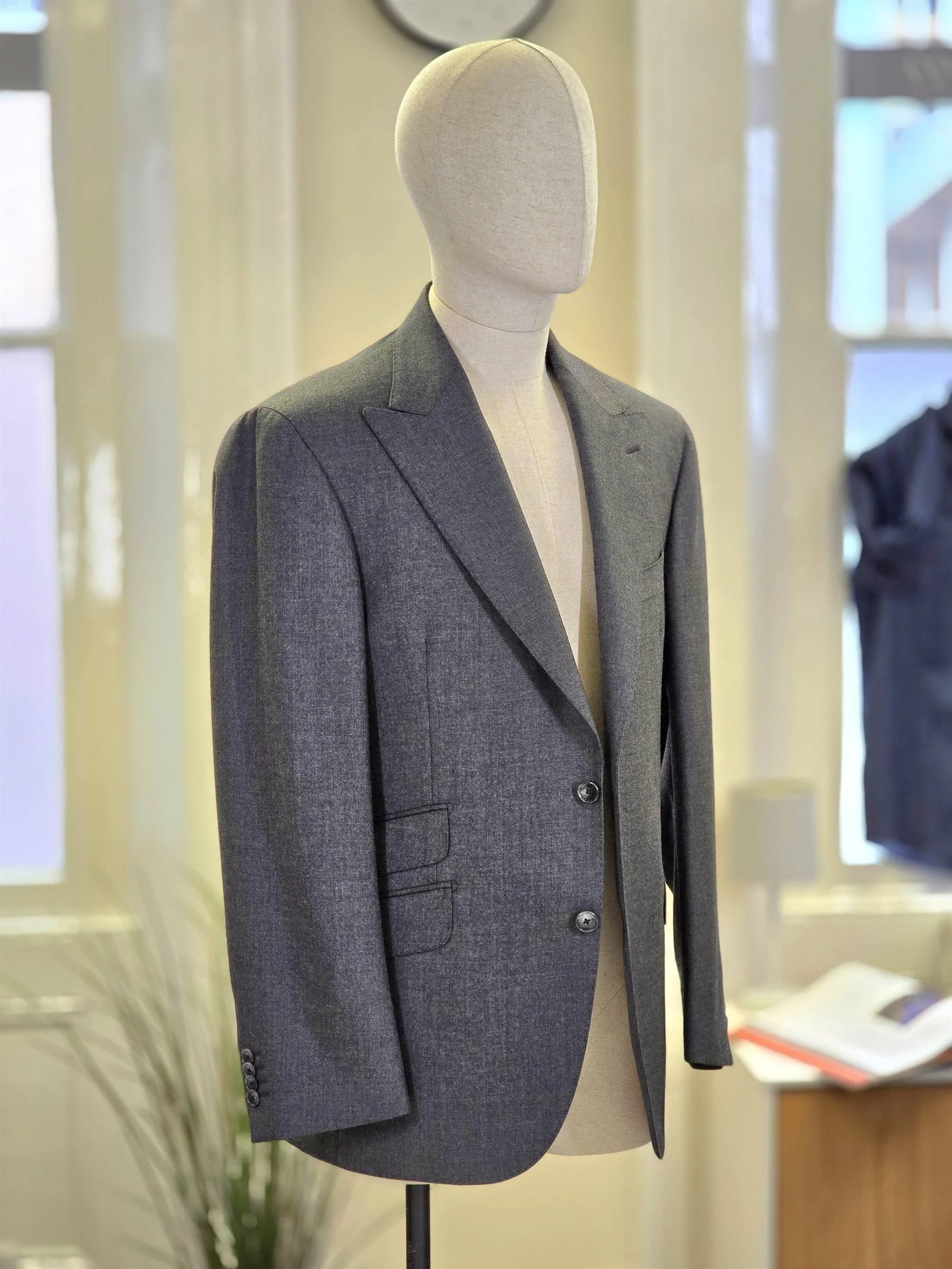 Bespoke Suit - Standeven