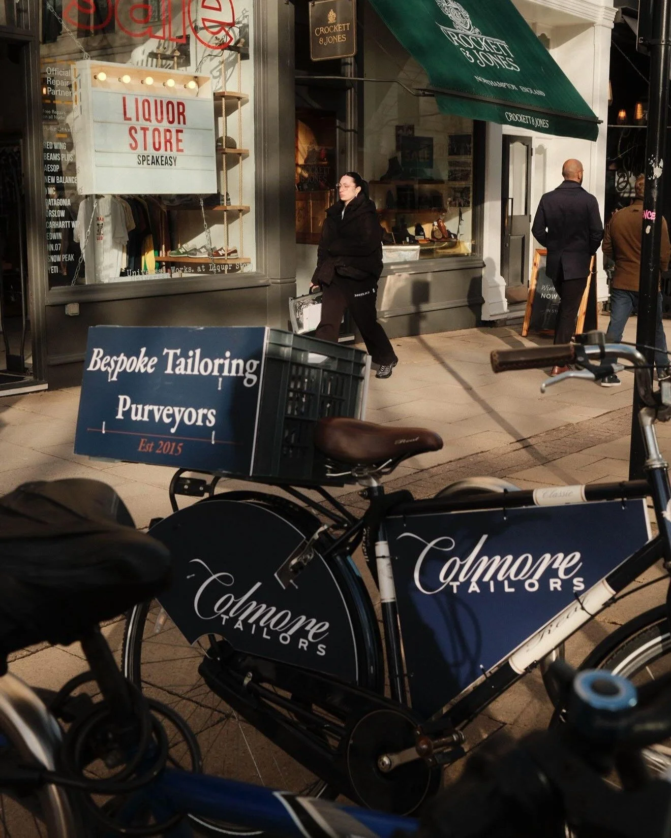 We were sent this wonderful picture a few days ago with our bike in it.

Also showing our friends @liquorstoreclothing and @crockettandjones_official 

What a wonderful thing to do, thank you @waqar_abumuadh 

#bespoke
#colmorerow
#colmoretailors
#li