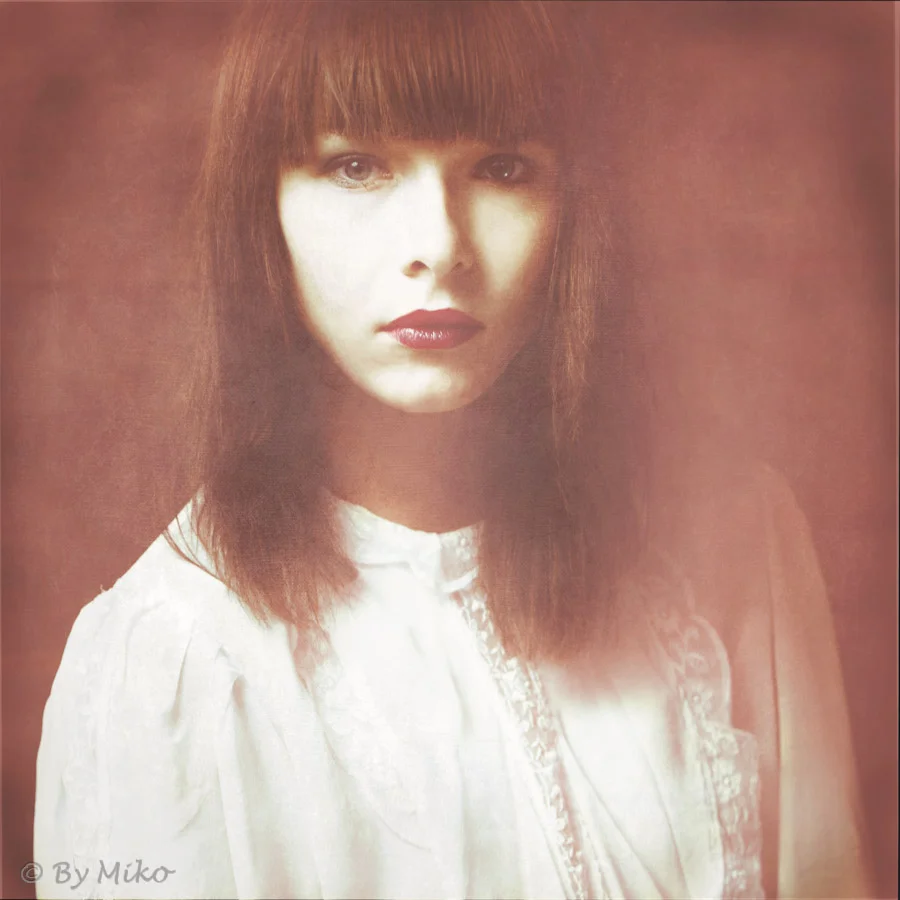 Model: Marta Tews, MUA Małgorzata Abramowicz