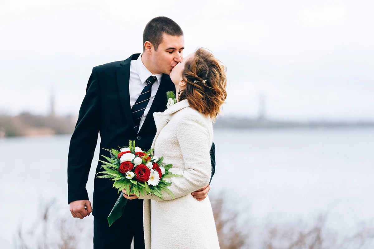 destination-wedding-france-winter-wedding-nantes-iheartparisfr.jpg