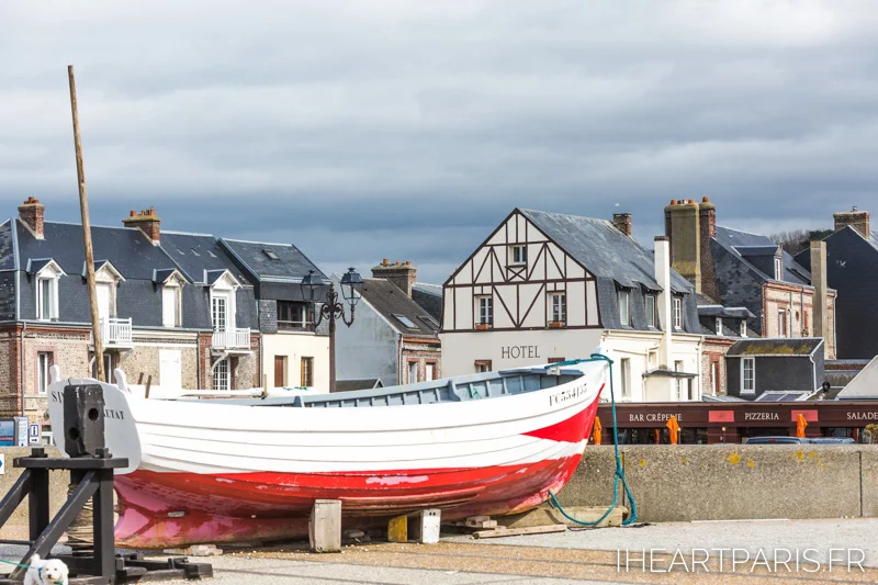 Photographer in Paris postcards etretat boat iheartparisfr