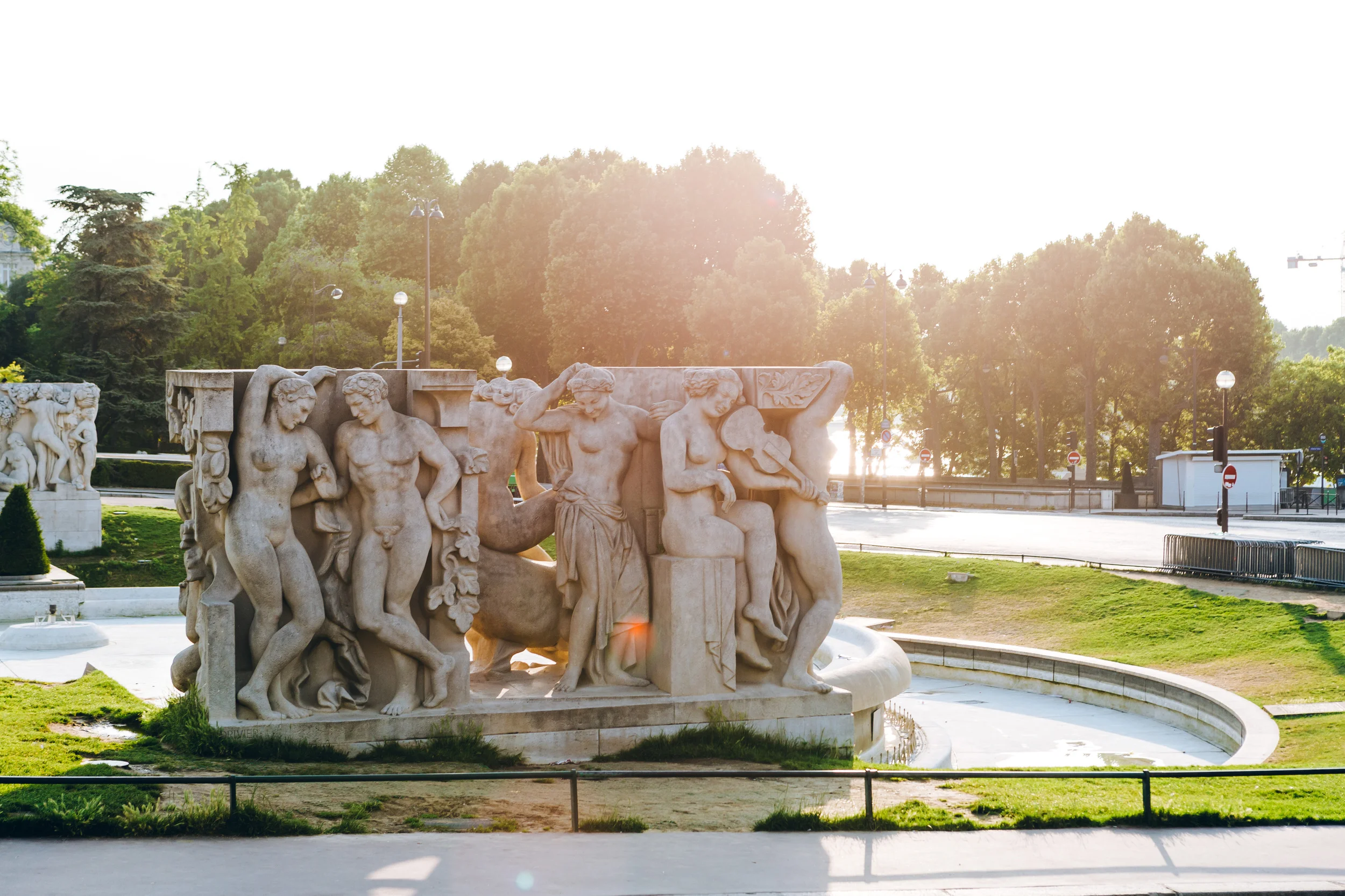 Photographer in Paris, Trocadero, Sunrise, Iheartparisfr
