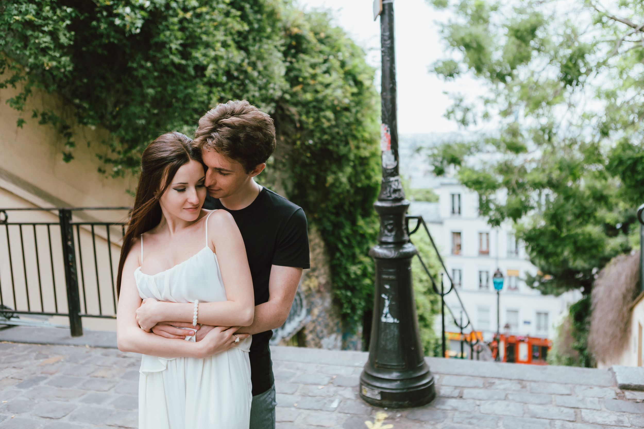 Paris Photographer, Montmartre, Lovestory, France, elopement, iheartparisfr