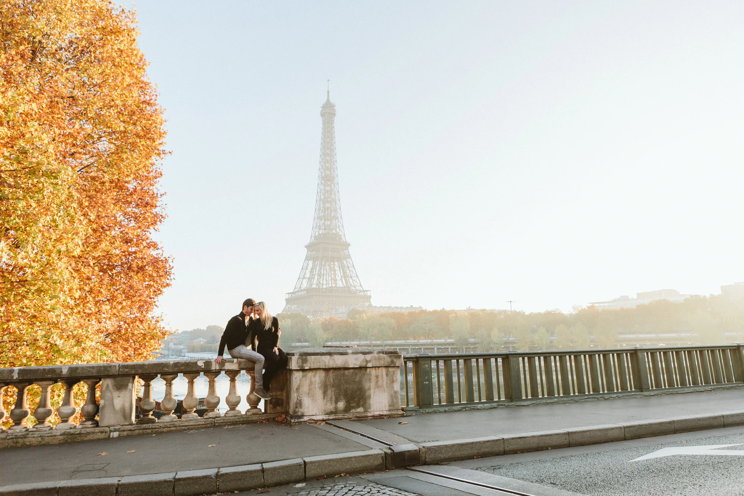 Paris Photographer Lovestory Eiffel Tower Autumn