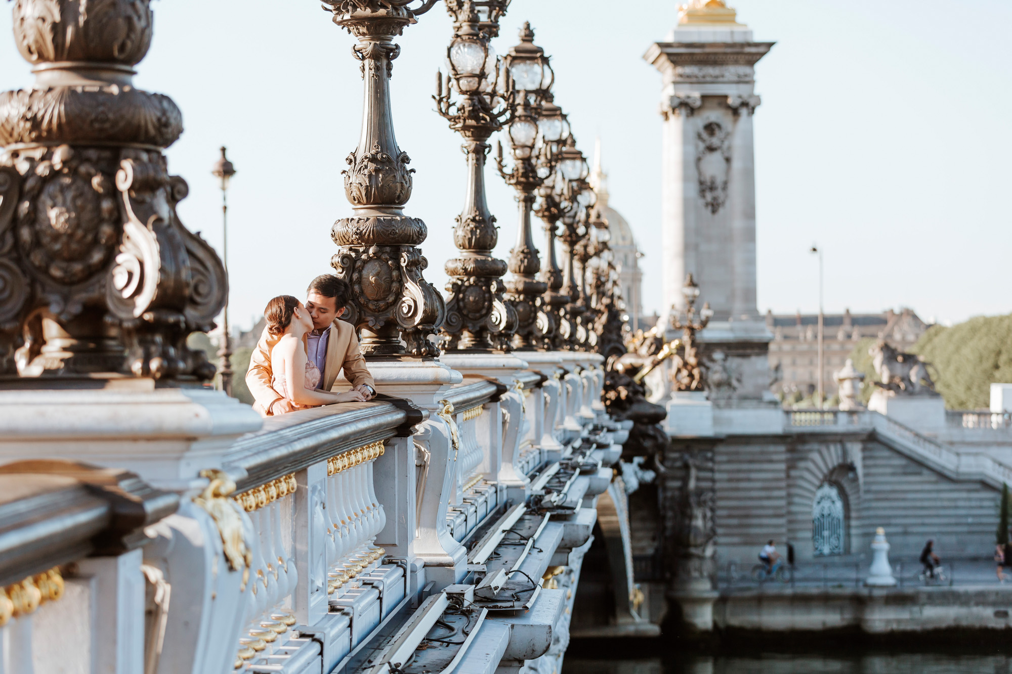 Pre-wedding couple portrait session at Pont Alexandre III captured by Paris Photographer Federico Guendel