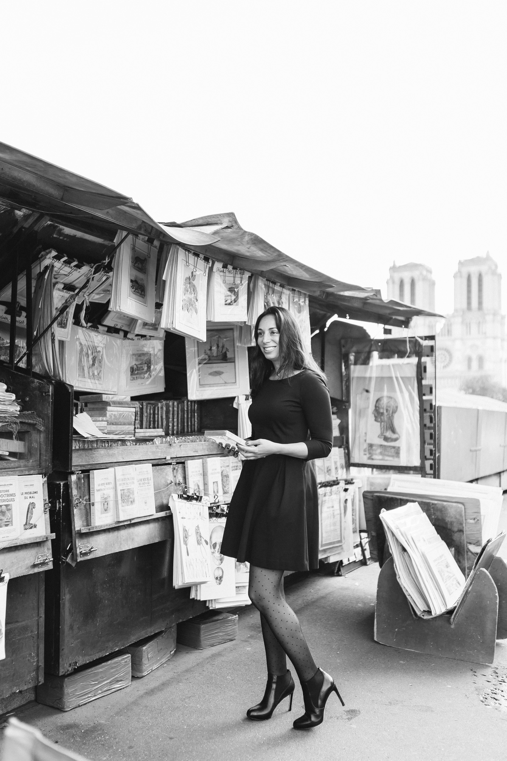 Black and white portrait of Rebecca Plotnick founder of Every Day Parisian blog captured by Paris Photographer Federico and Anastasia Guendel IheartParisFr TheFlyingPoodle