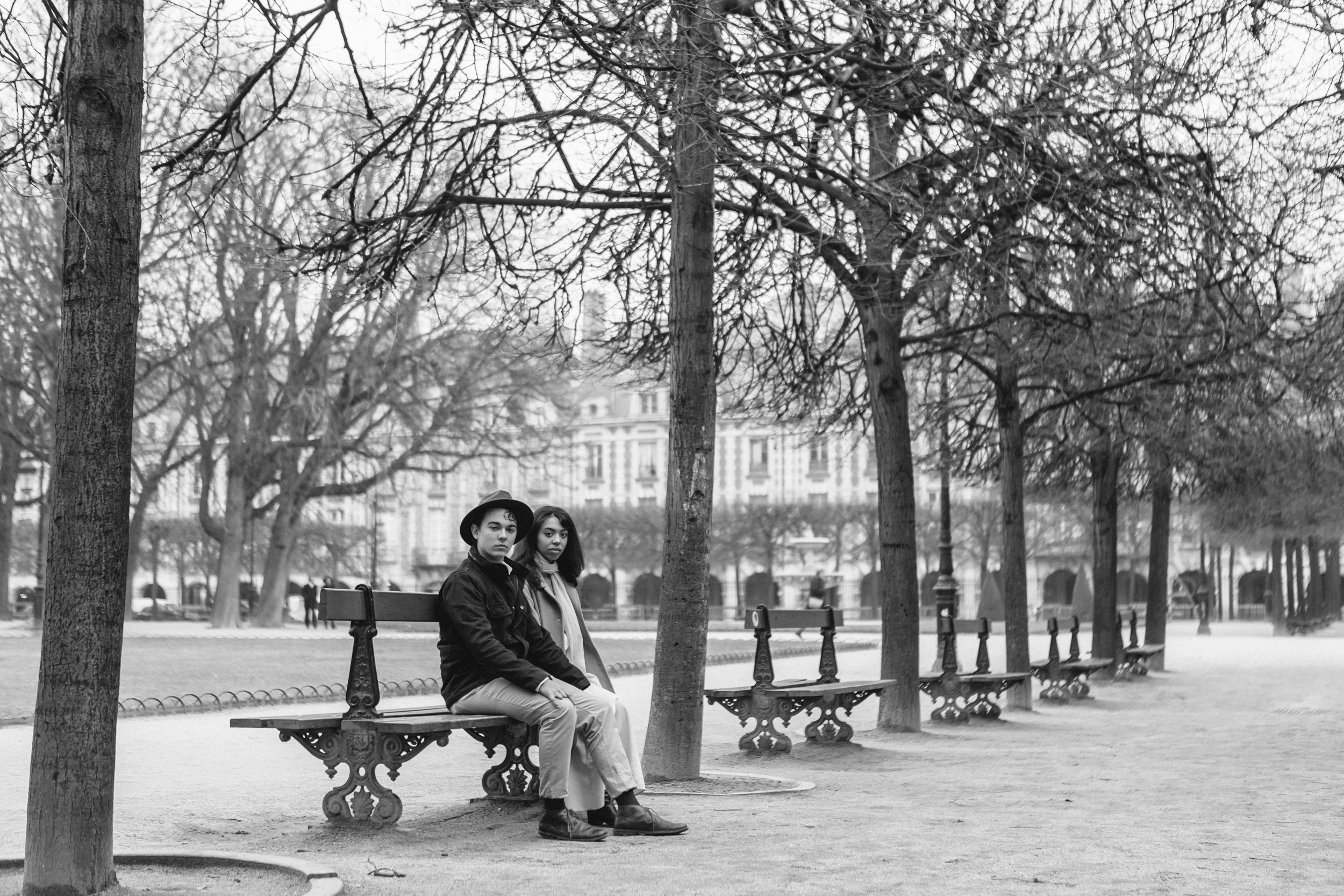 Couple session fine art portrait of The Mango Market photo duo captured by Paris Photographer Federico Guendel IheartParis www.iheartparis.fr
