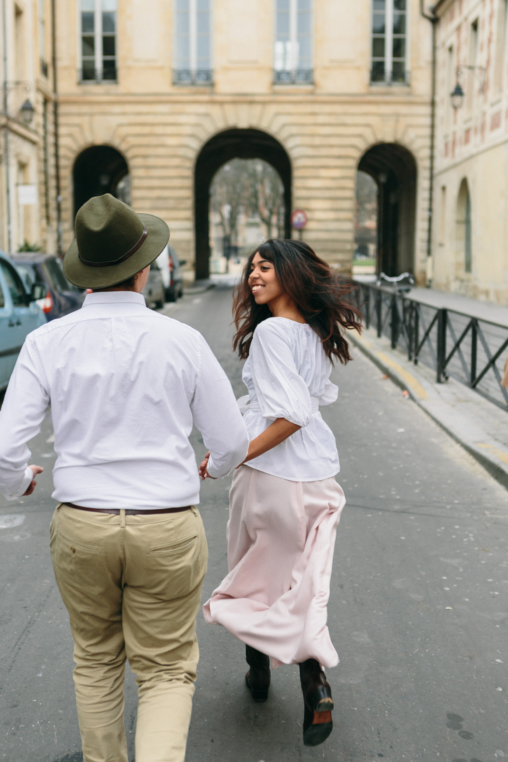 Couple session fine art portrait of The Mango Market photo duo captured by Paris Photographer Federico Guendel IheartParis www.iheartparis.fr