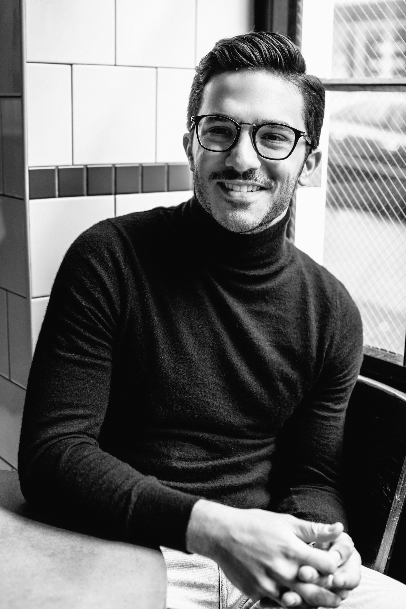 Interview and portrait of Elie Yobeid lebanonbyalocal Instagrammer and foodie captured by Paris Photographer Federico Guendel www.iheartparis.fr