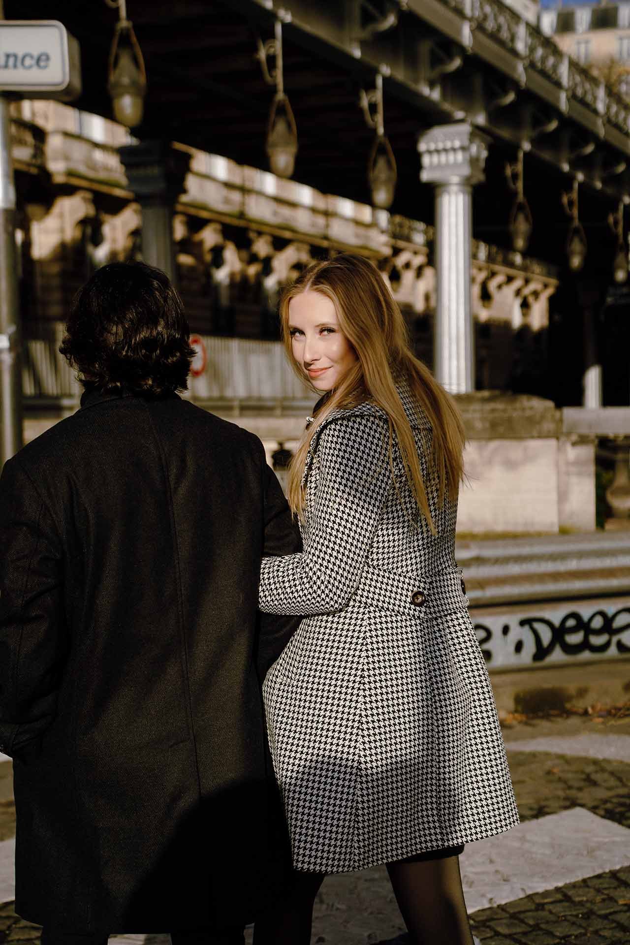 Couple Photoshoot in Paris Bir Hakeim