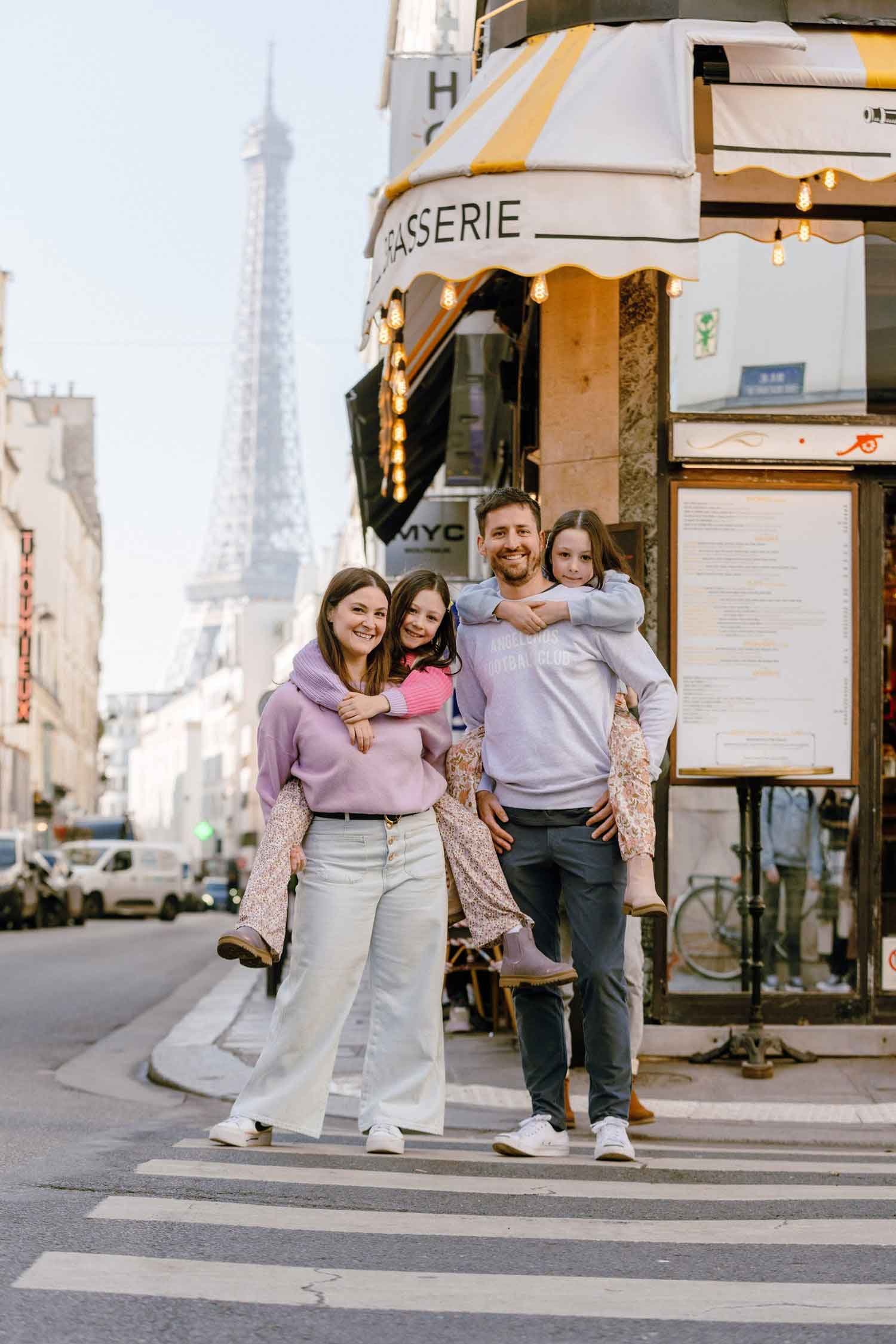 Paris-Family-Photographer-Eiffel-Tower.jpg (Copy)