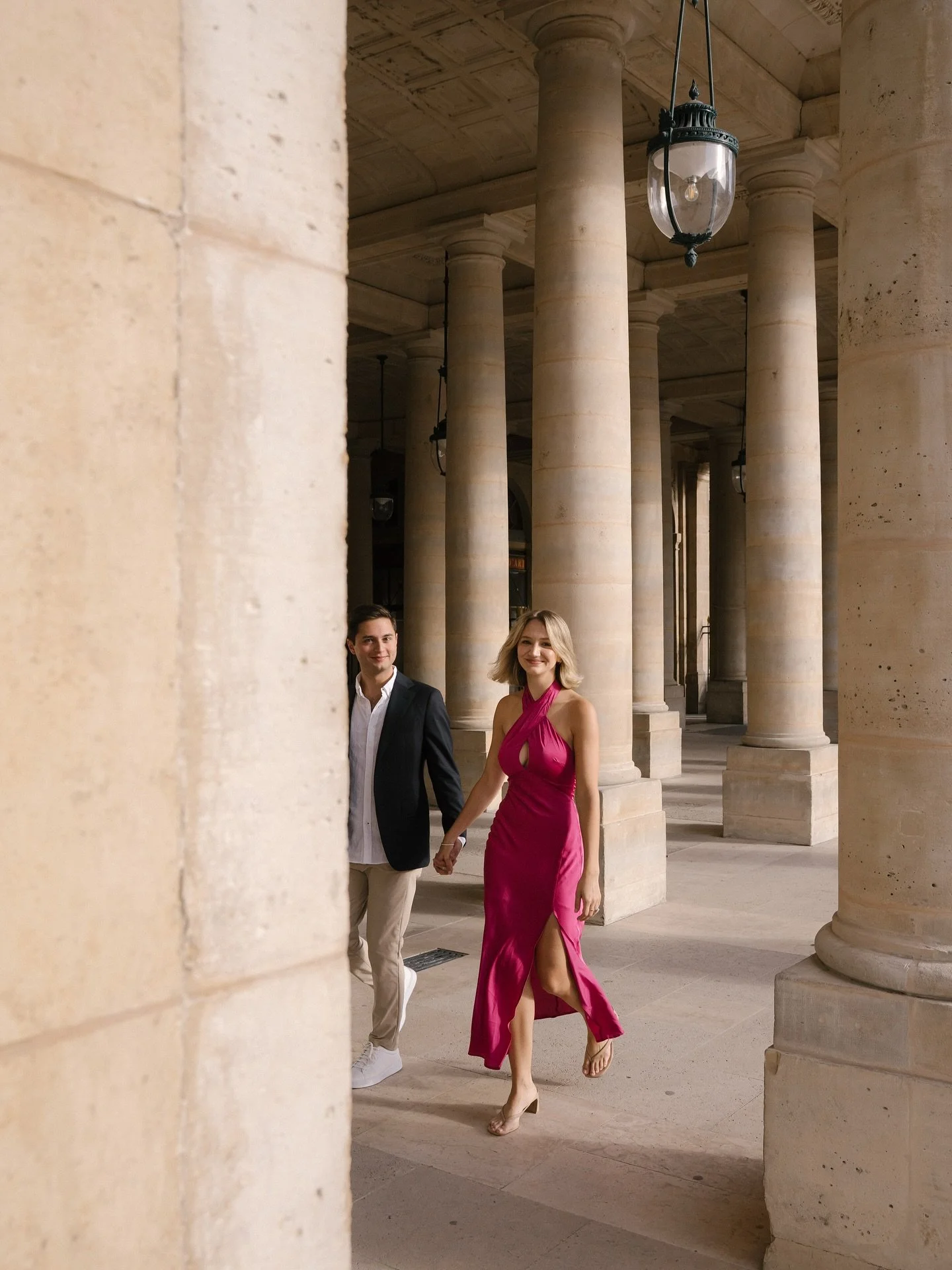 Another magical proposal, this time in one of my happy places in Paris and the loudest pink I&rsquo;ve seen ❤️&zwj;🔥 Summer morning, beautiful light, she said yes, amazing shoot - life cannot get sweeter than this moment for James and Krista. 
.
.
#