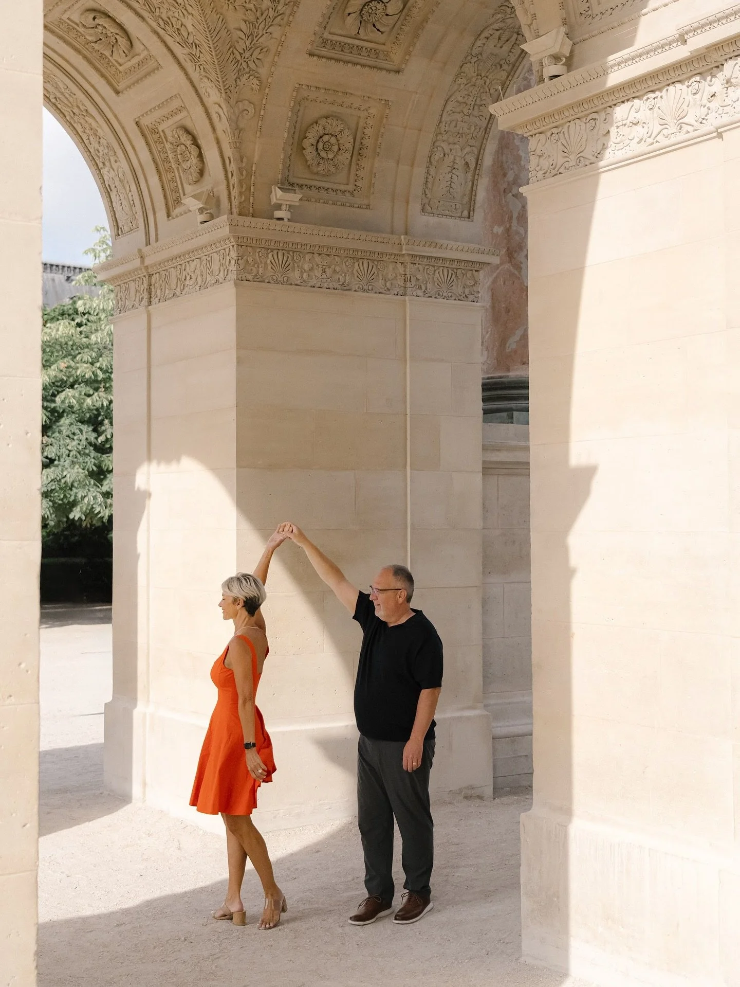 It&rsquo;s been a fun summer so far - amazing clients, incredible shots created with them ☀️ Looking forward to sharing some here - maybe some of the spicy boudoir ones 🌶️

#parisphotoshoot #parisportraits #anniversaryideas