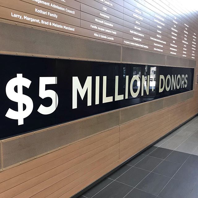 The Donor Wall of Fame at the @uwaterlooeng is where all the donors who have contributed to fuelling the dreams of these young aspiring students are housed. Glad @ja.foundation could contribute to the vision of this amazing history making facility in