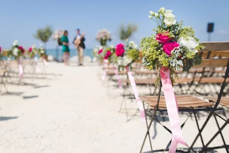 beach-wedding-themes.jpg