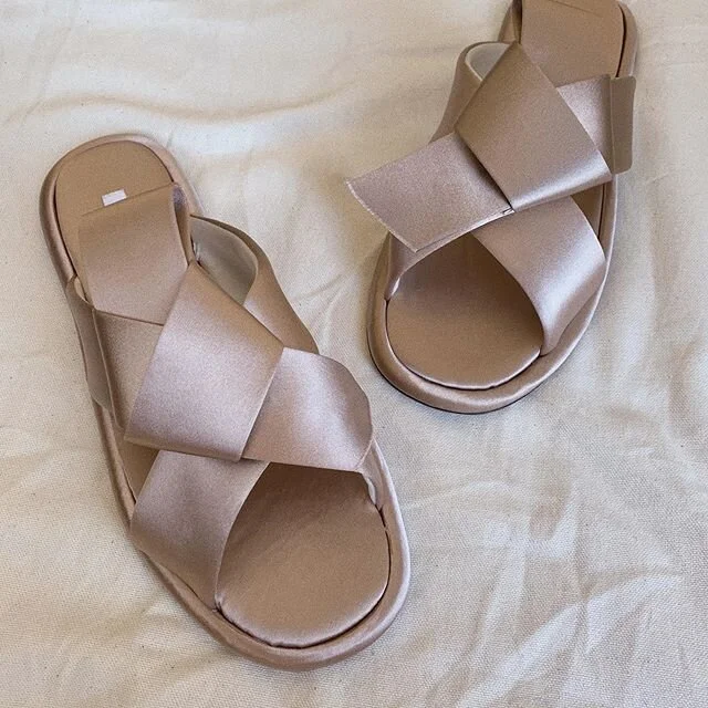 Hello you beautiful silky little twins of my dreams.