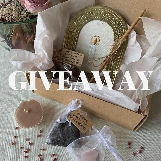 🌛 G I V E A W A Y 🌜

Hello everyone!
I finally decided to make a giveaway with items I so long wanted to create and thought this was a great opportunity to make it come true and introduce them to you.
🦴 TO ENTER:
1. Must be a follower of mine @xen