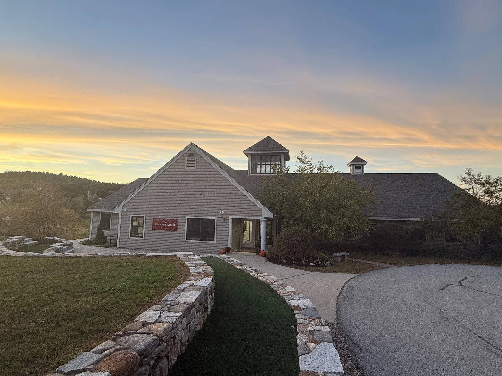 On Tuesday evening, summer bid BHS a fond farewell and offered up a beautiful sunset!  Autumn has some big shoes to fill...

#wherestudentsthrive
#standout