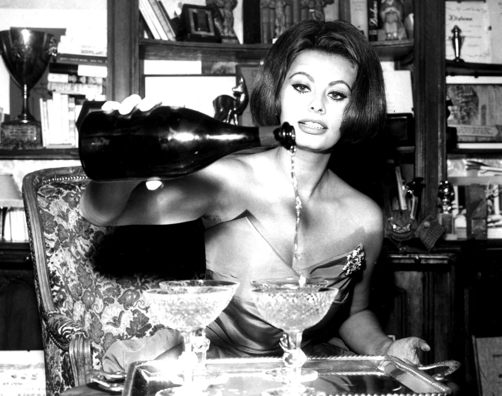 capodanno-sofia loren.jpeg