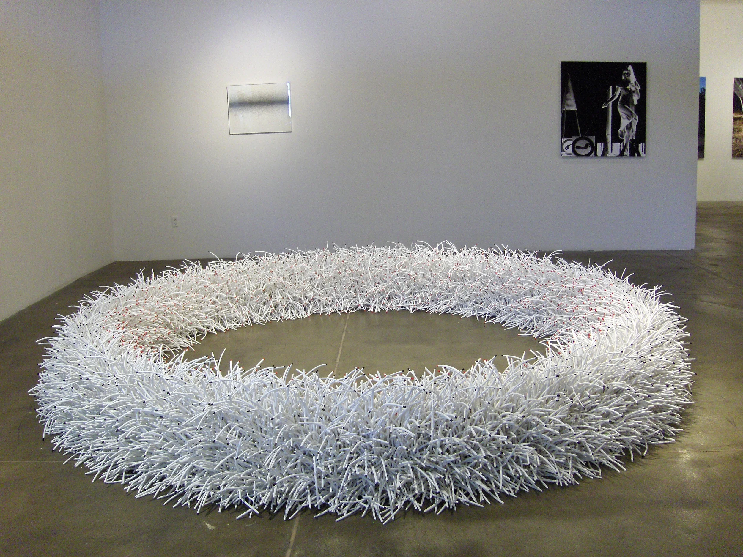 white ring Braunstein Quay SF HPIM2858.JPG