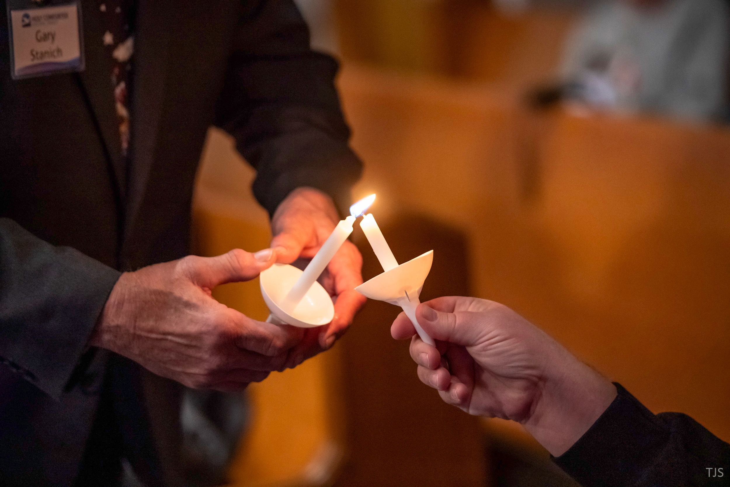 Xmas2024Candle.jpeg