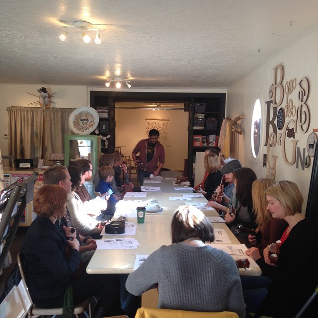 Uke school with Thomas Paul