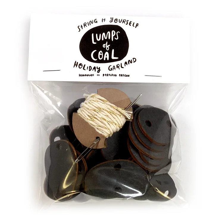 Lumps of Coal DIY Garland Kit