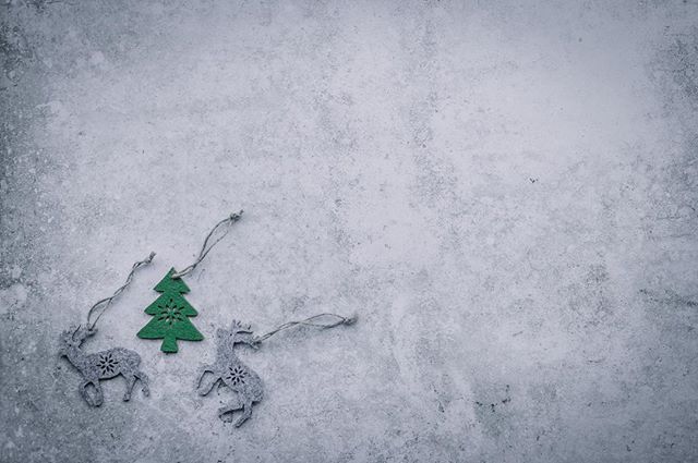 We&rsquo;re looking forward to seeing everyone at our Winter Festival tomorrow from 3-5pm. We have FREE pictures with Santa thanks to @claytonjenkins, carolers, hay rides, ornament decorating, and our annual tree lighting will be live at 4:30pm!
.
Yo