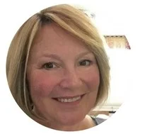 Julie.jpg