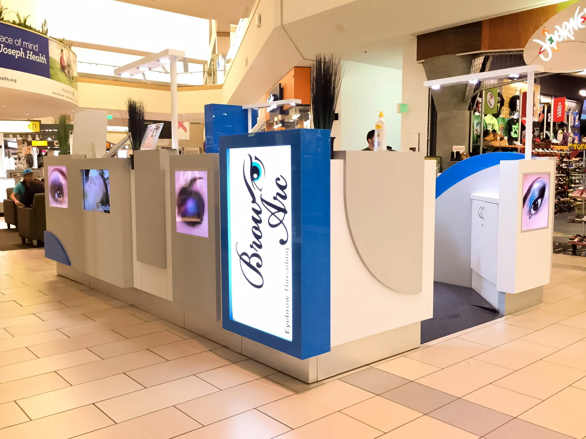 santarosakiosk.jpg