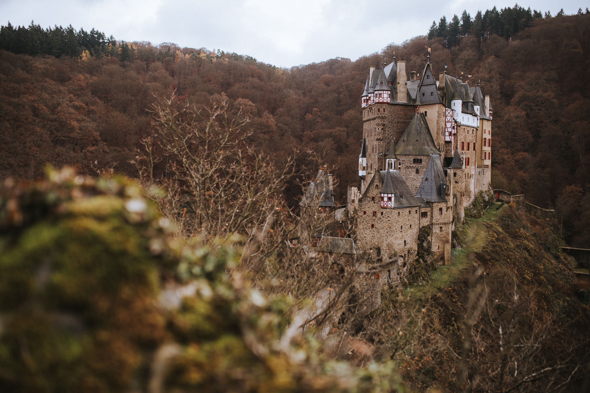 Burg-Eltz-Hochzeitsfotograf-Mannheim-Heidelberg