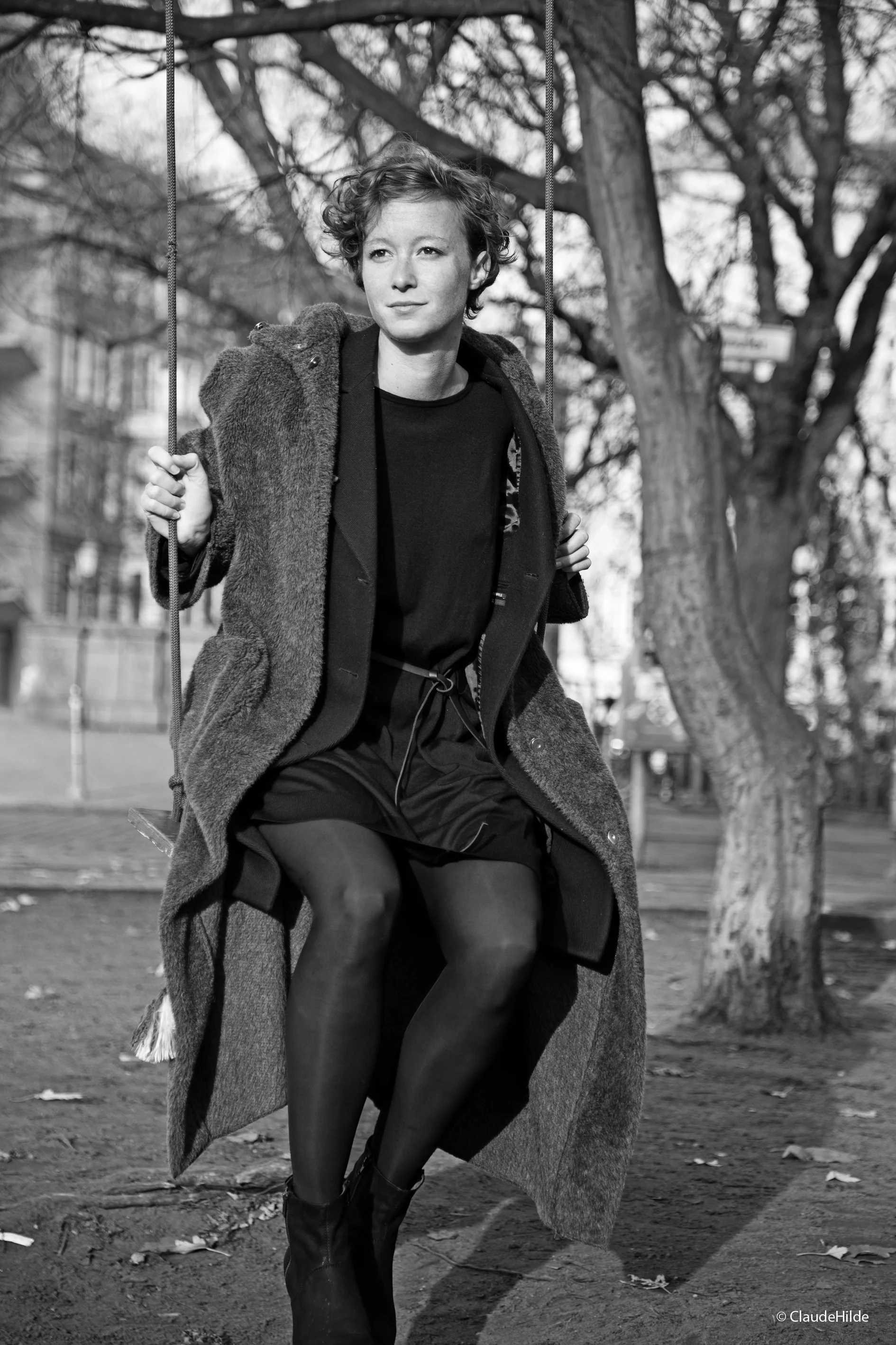 Sarah_Meyer_by_ClaudeHilde_1B4B6507 -4-a-SW.jpg