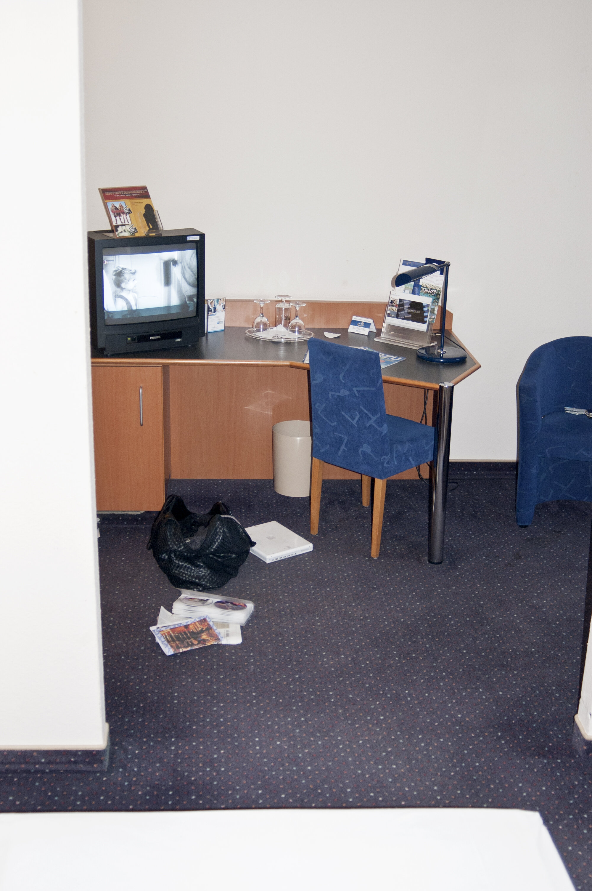 09--22.jpg
