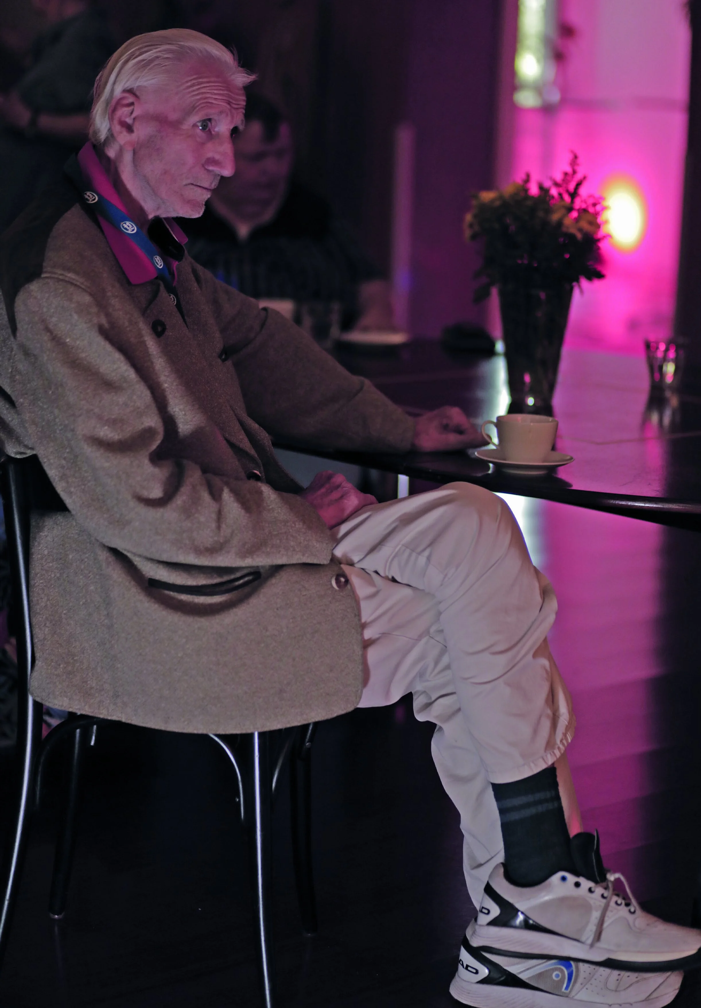 CFB Bal Koerperspuren 3-69.jpg
