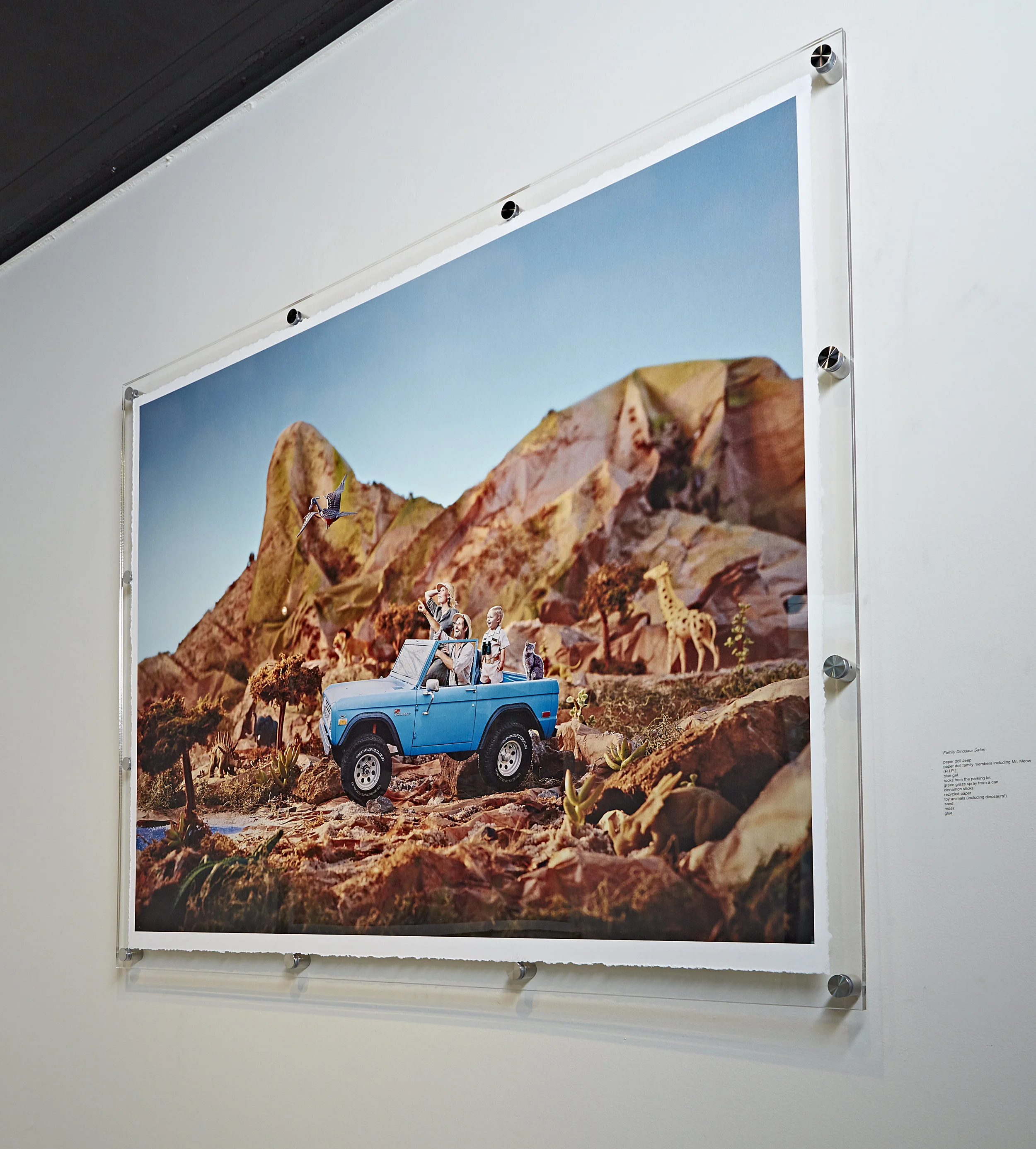 paper_dolls_exhibit_062.jpg