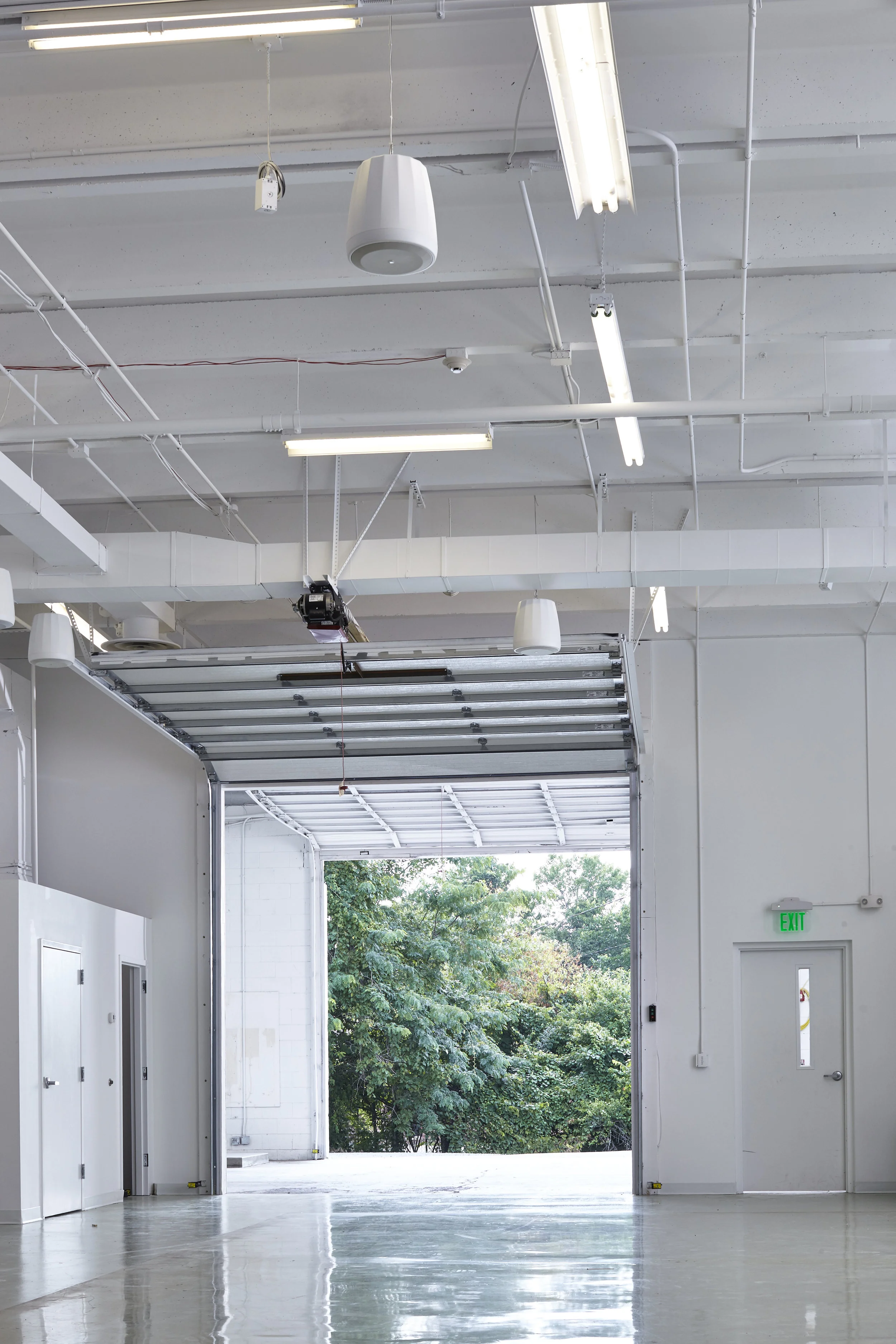 studio_615_100_ garage_access3.jpg