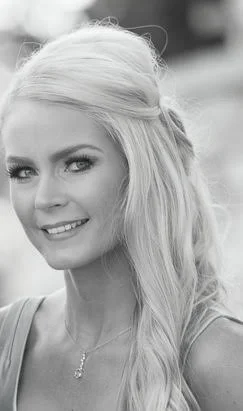 Shannon_headshot.jpg